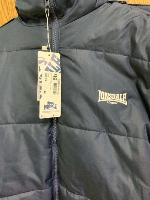 Мъжко яке Lonsdale размер М /виж описаните размери/