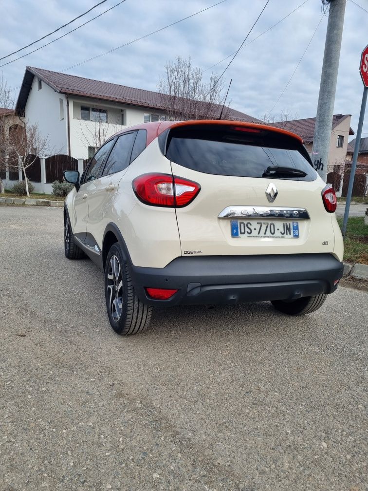 Vând Renault Captur 1.5/2015