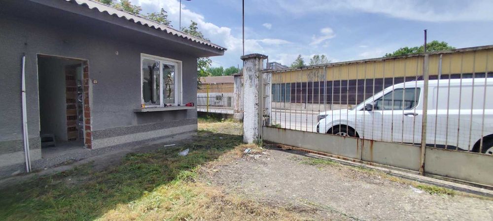 Дава се под наем Парцел в Пловдив, Индустриална зона - Север - 2002 кв.м за 1224 € - Снимка #5