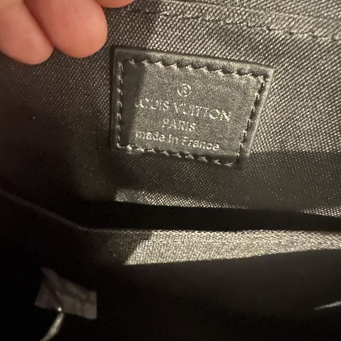 Geanta Louis Vuitton neagra noua