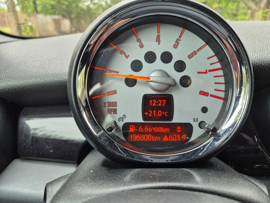 Mini Cooper  R56