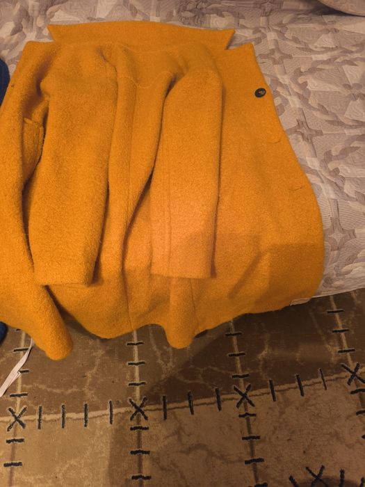 Продаю пальто зимнее