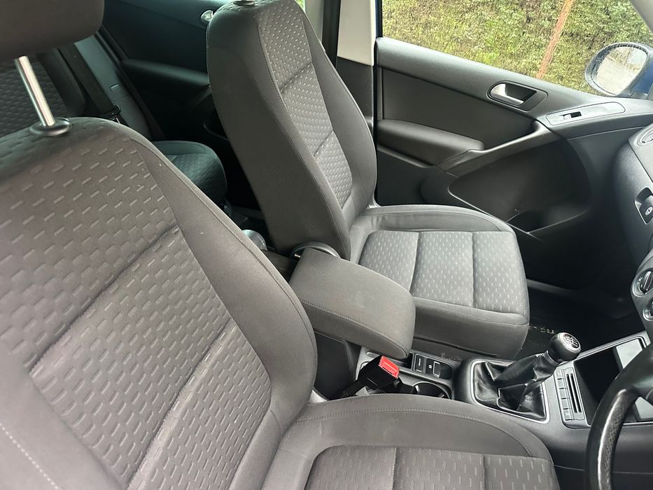 Vw Tiguan 4*4 2.0tdi cod CBAB Stare impecabilă volan dreapta