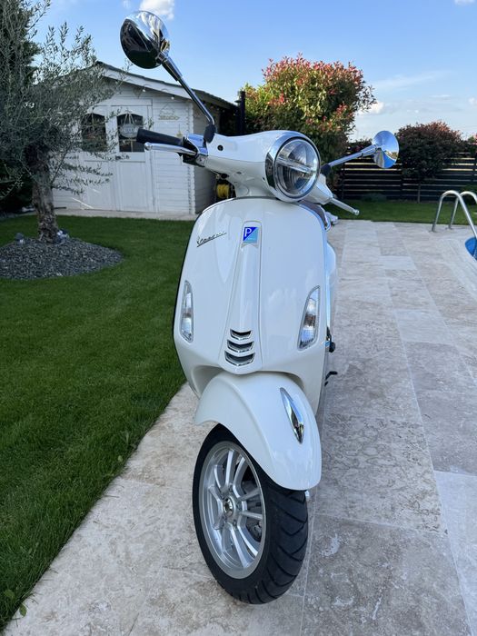 Vespa-Primavera 50