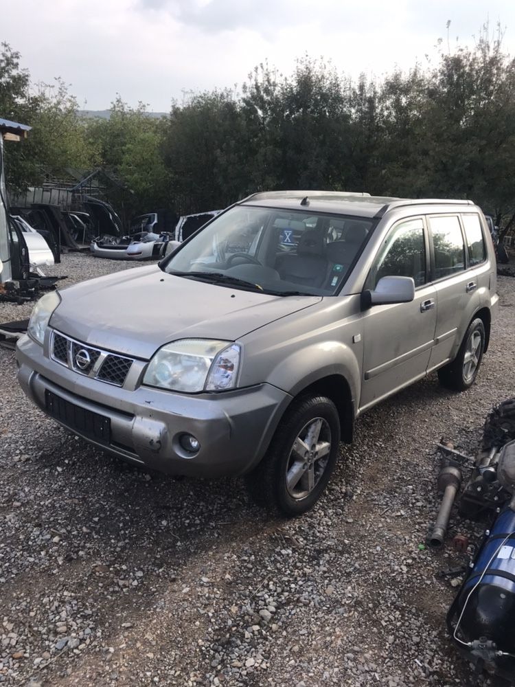 Nissan X Trail 2.5i 4x4 НА ЧАСТИ