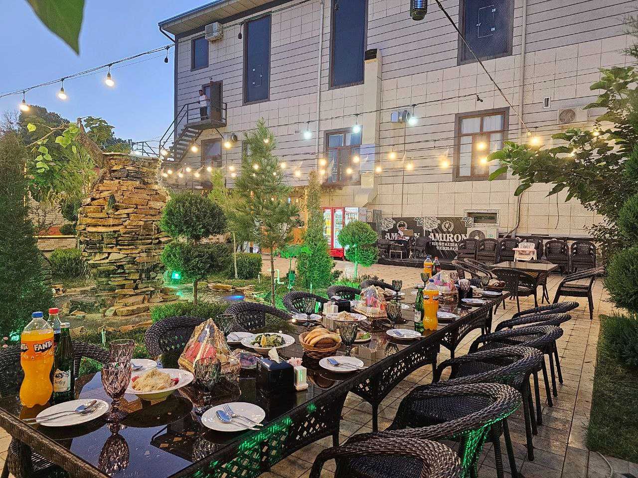 2 qavatli restoran barcha jihozlari va texnikalari bilan sotiladi.