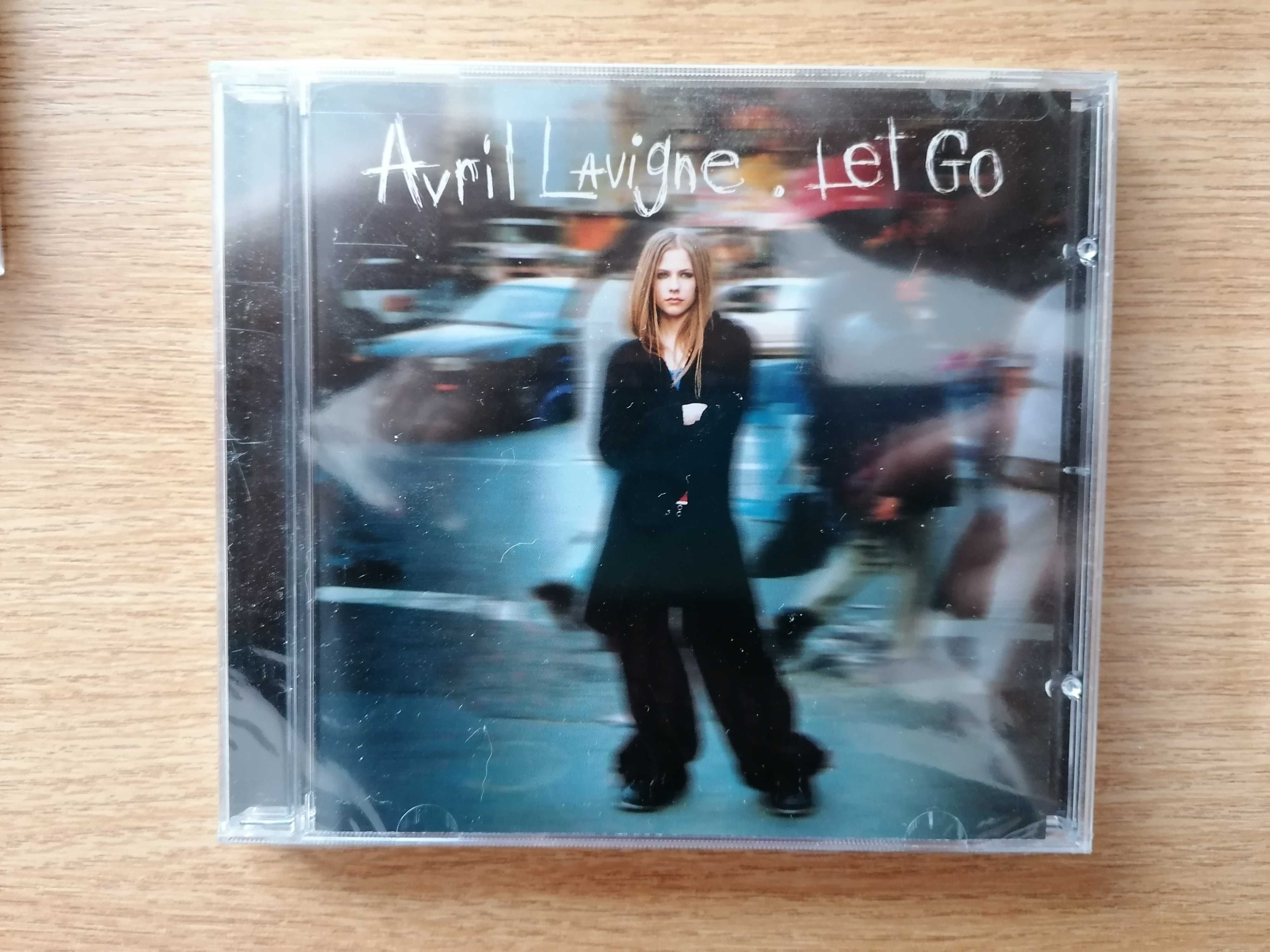 Album sigilat Avril Lavigne