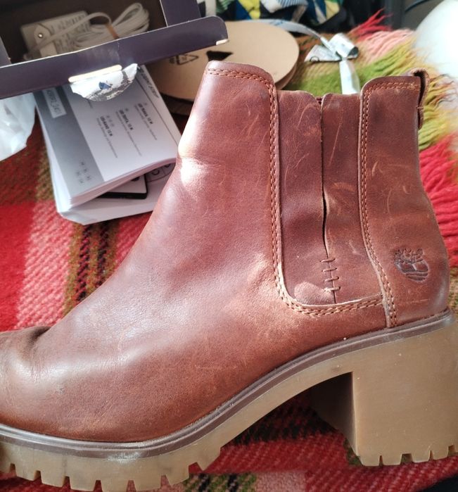 Timbarlend , Juicy Couture, Calvin Klein , Adidas