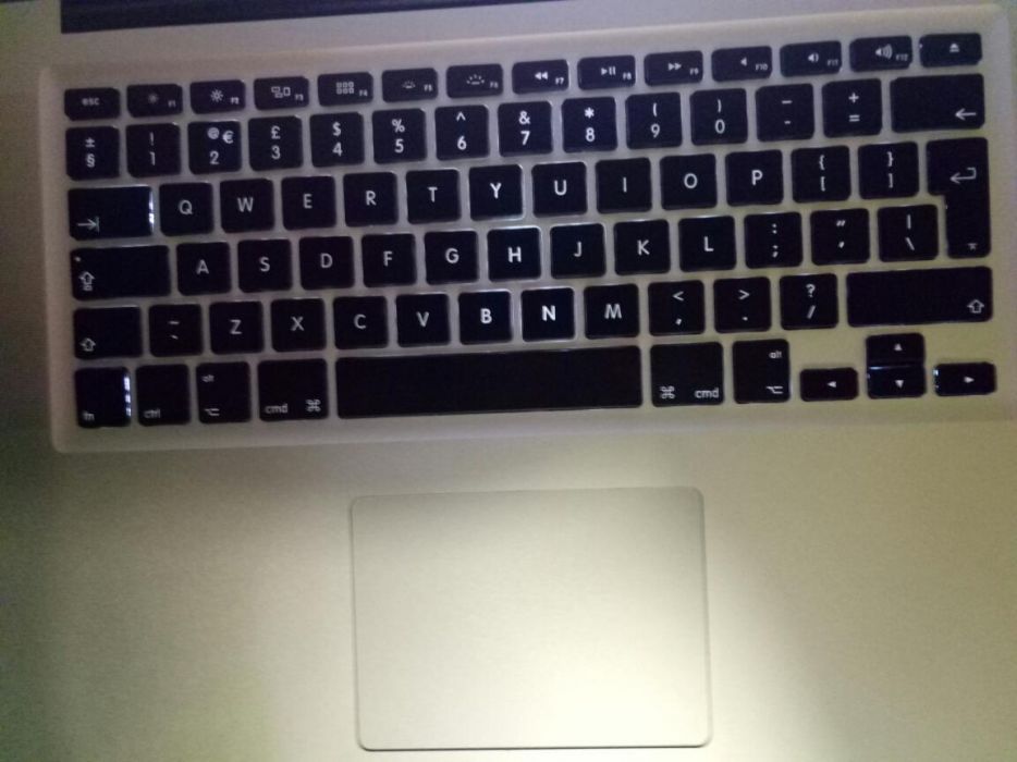 Dezmembrez Laptop MacBook Pro,