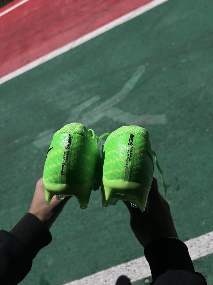 Бутсы Nike Mercurial Vapor 15