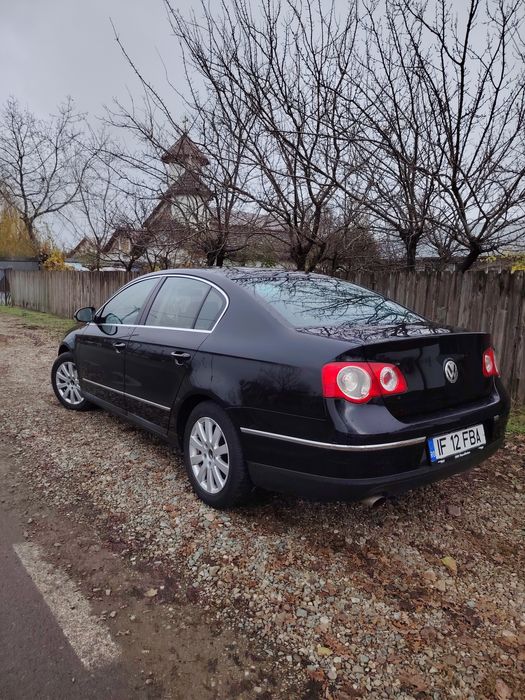 Vând  passat b6 1.6mpi schimb cu passat b6 diesel