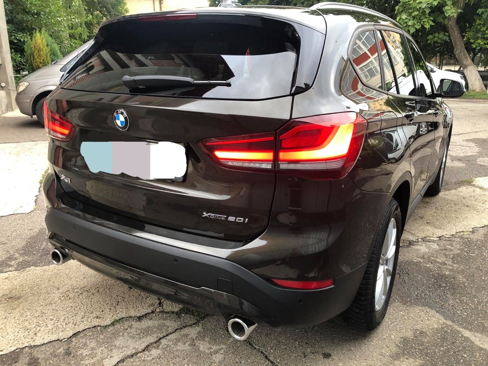 Vând bmw x1 xdrive 4×4 2.0i 2020