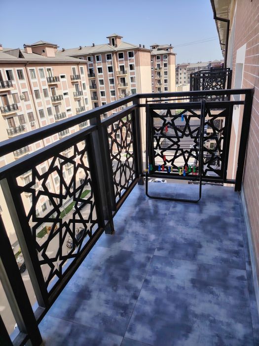 Bek Baraka TJM 2 xona kvartira sotiladi