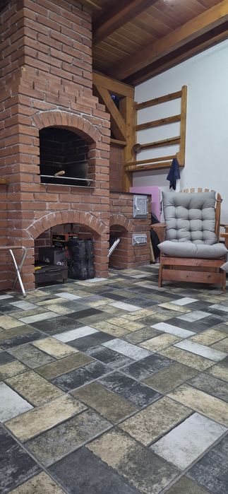 Vând casă nouă din cărămidă