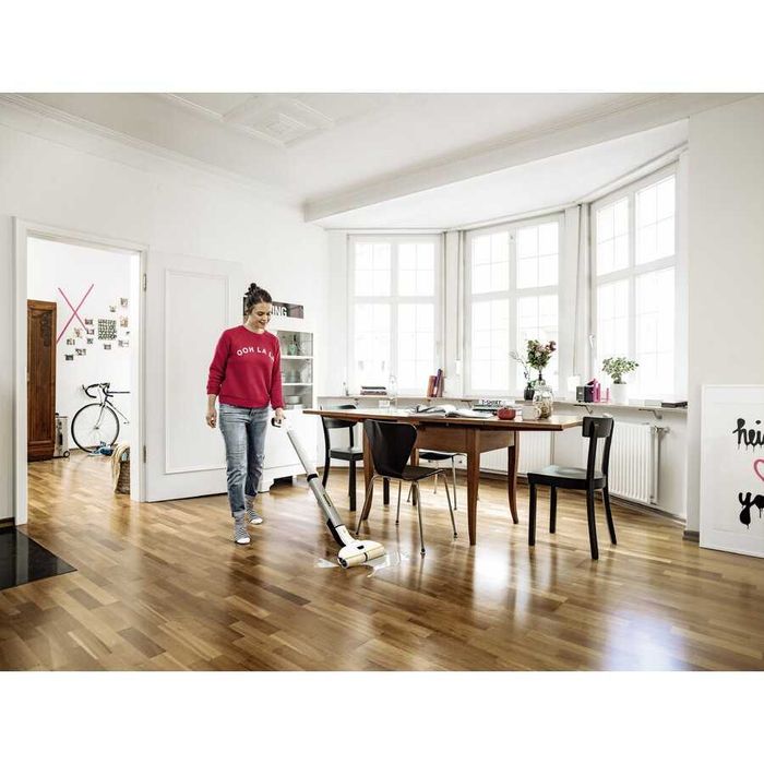 Karcher EWM 2 1.056-310.0, autonomie 60 mp, 360 ml rezervor apa curata