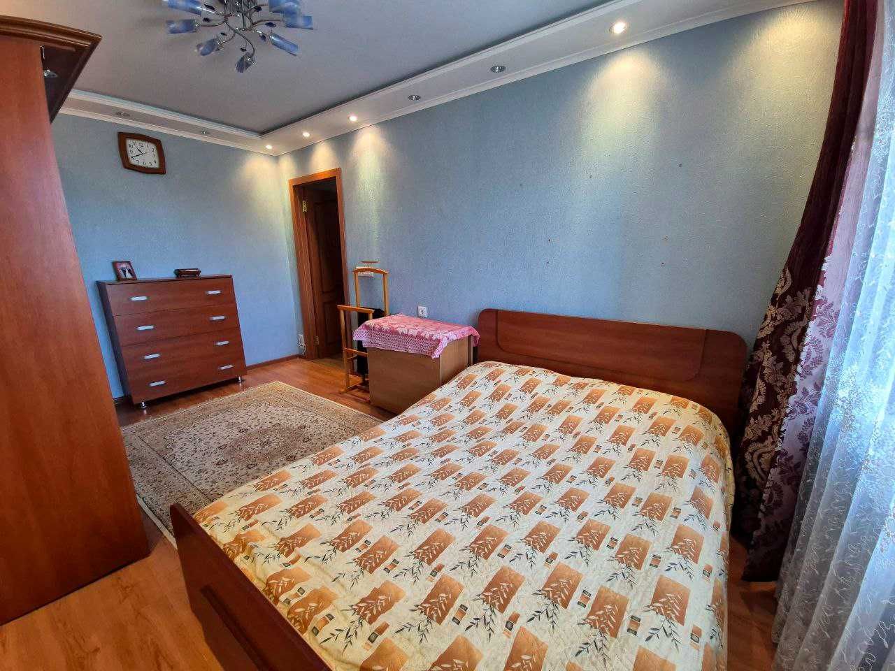Продается 2-комн квартира по ул Республики д 4