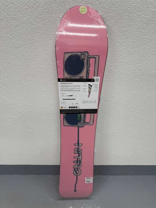 placa noua snowboard nitro alternator x hailey L142cm