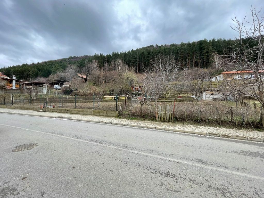 Продава се Парцел в Сапарева баня - 550 кв.м за 128 €/кв.м - Снимка #4