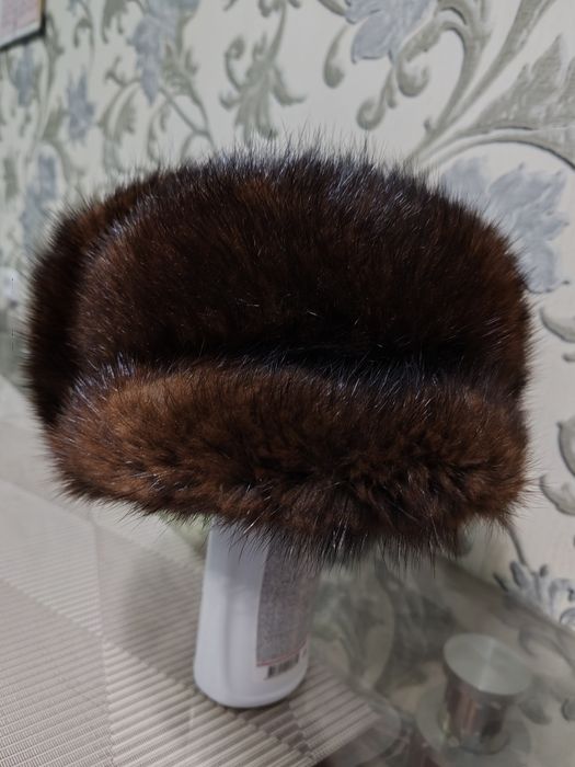 Продам мужскую норковую шапку.