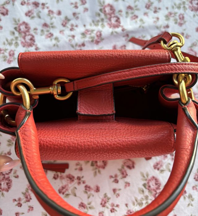 Дамска червена чанта Tory Burch естествена кожа