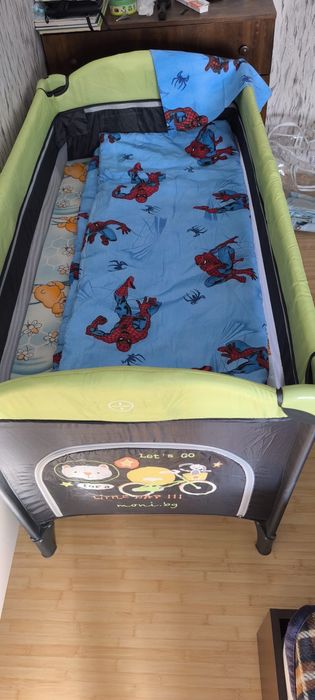 Бебешка сгъваема кошара