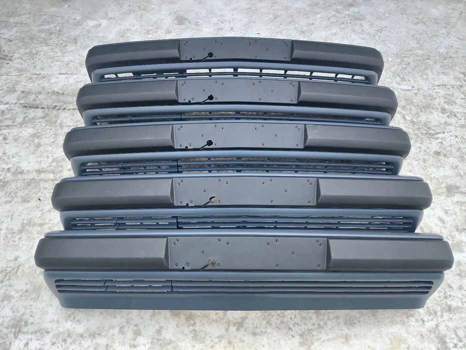 Бампер Mercedes 124