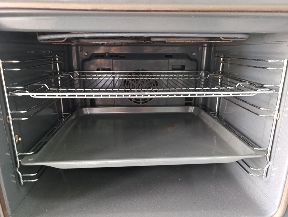 Фурна за вграждане Bosch