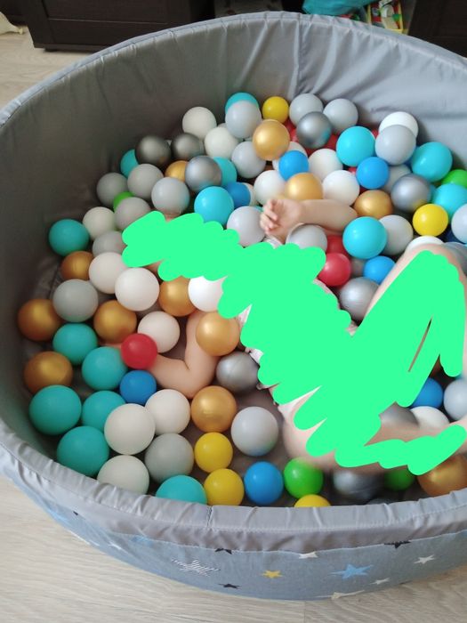 Детский сухой бассейн