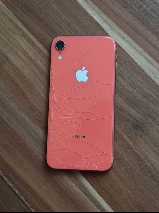 iPhone XR, orange