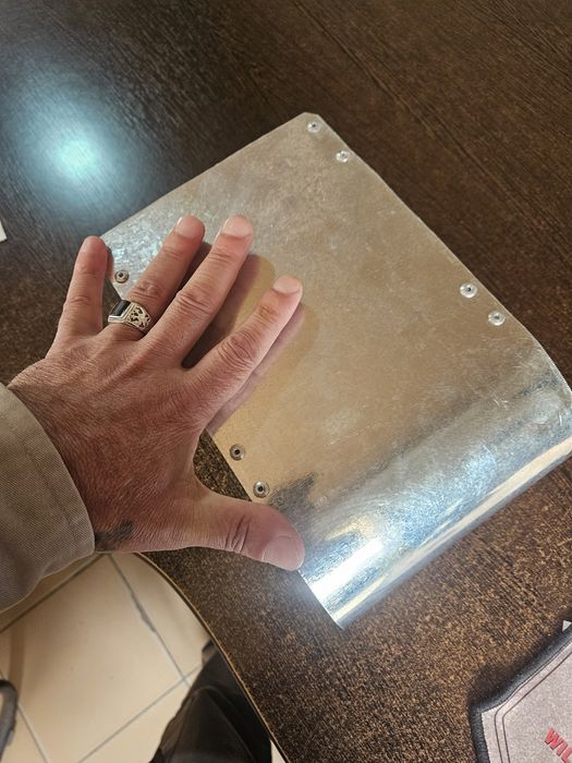 Кормушка для кроликов