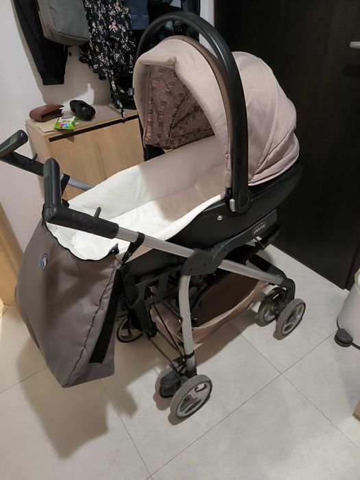 Детска бебешка количка chicco trio sprint кош и седалка (2 в 1)