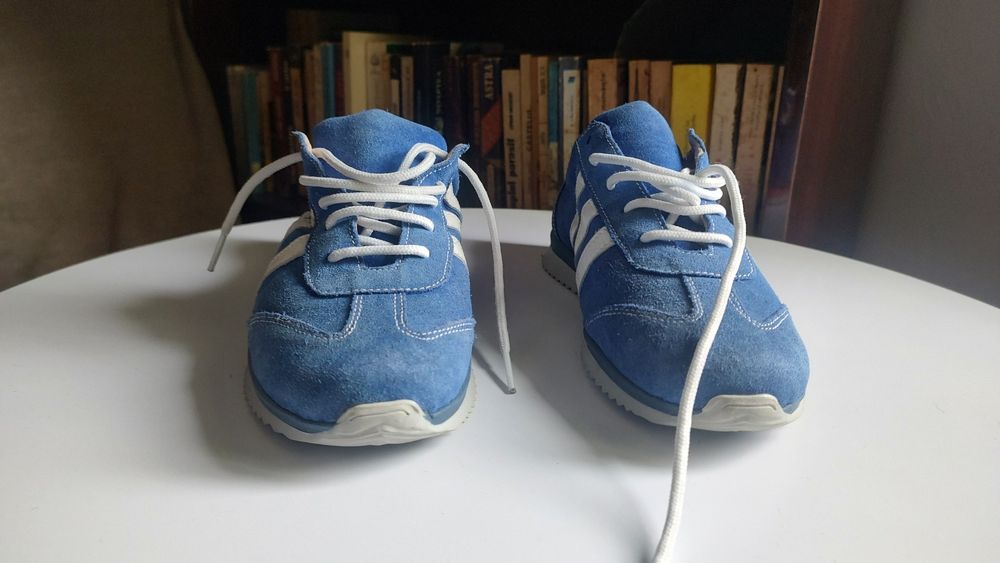Adidas nr 41 albastru