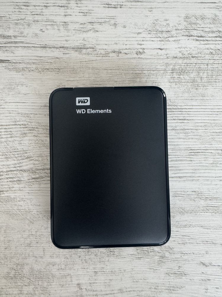 Външен хард диск WD Elements Portable 2TB