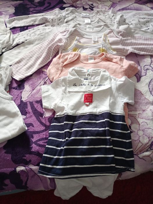 Vând set body 10bucati la 75 lei