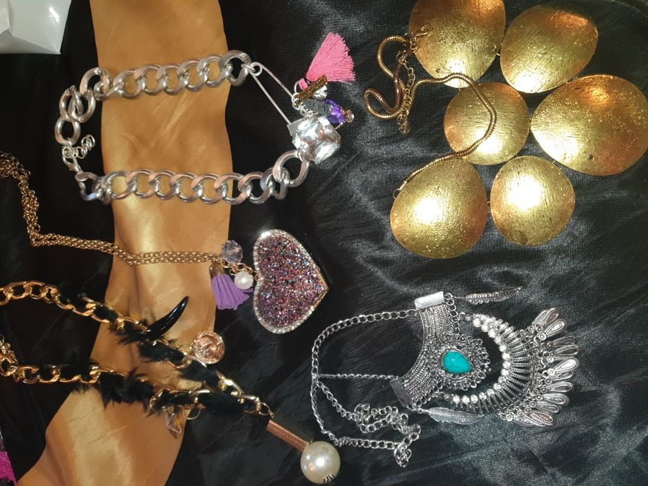 Бутикови бижута! Бъдете неповторима!