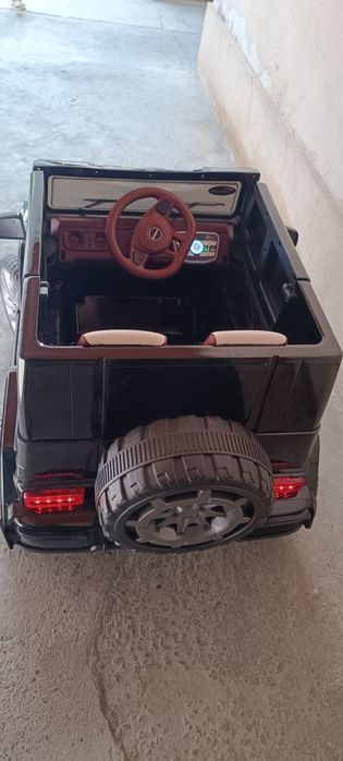 Продается детская машина Гелик