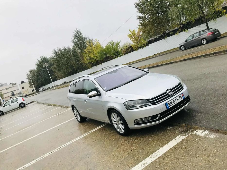 Volkswagen Passat VW Passat B7 2011 2.0 TDI DSG Piele Panoramic Recent Adusa