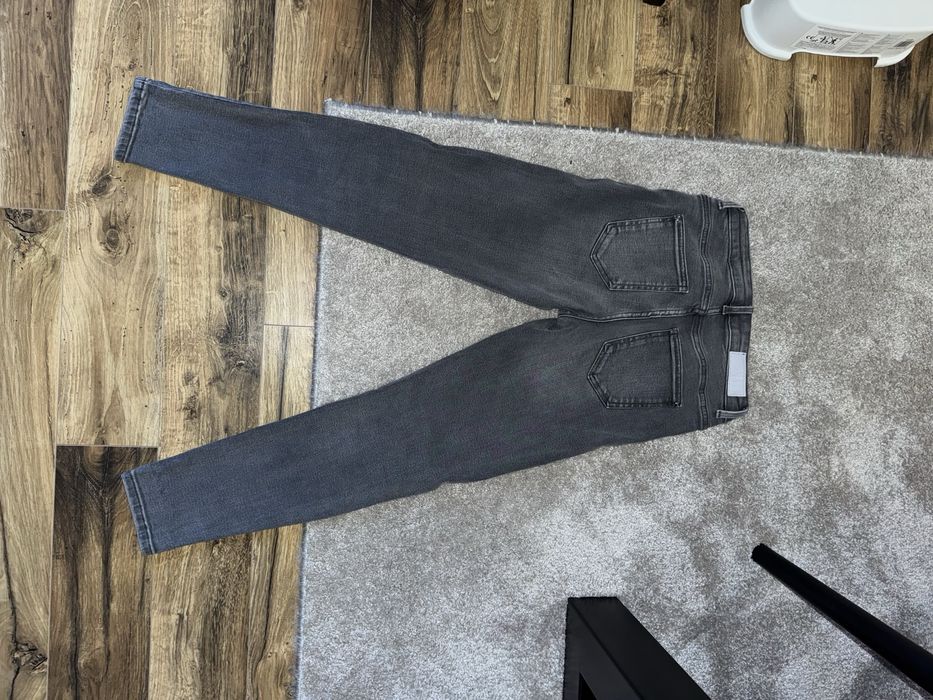 Дамски сиви дънки Zara