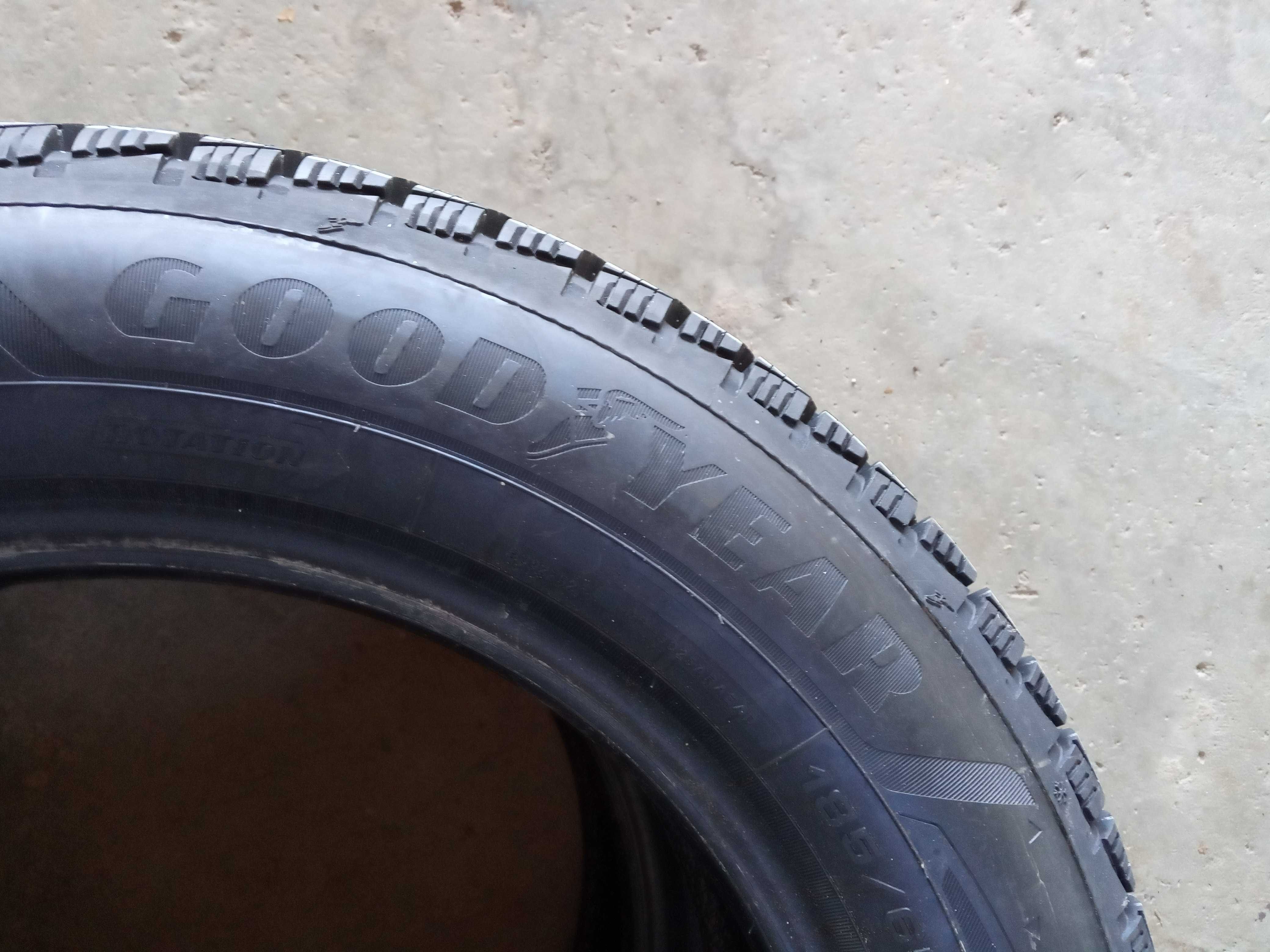 2 Нови зимни гуми 185/65R15 Goodyear UG3 88T DOT3724 made in Germany