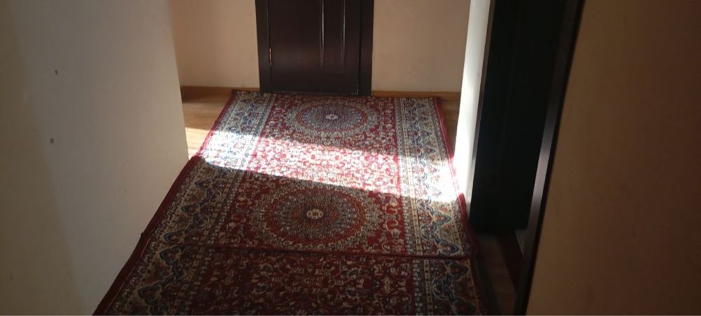 ижарага 5.3 новостройкада 3 хонали кв 250$   2 чи этаж
