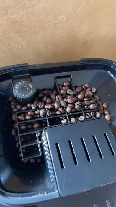 Delonghi Magnifica Evo ca nou