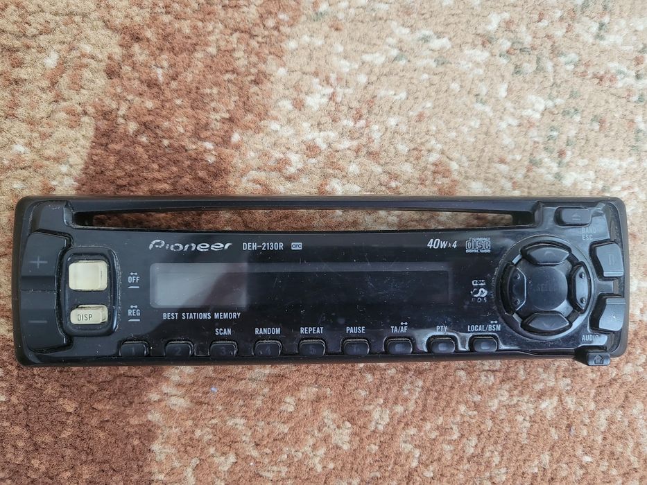 CD Pioneer DEH- 2130R