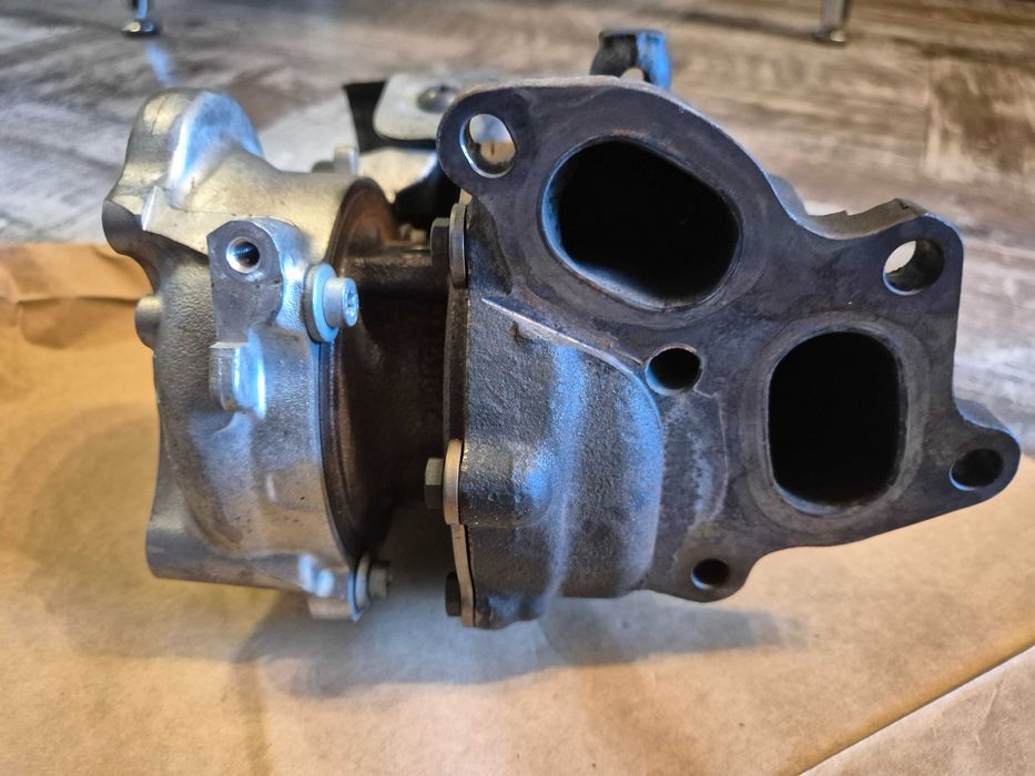 BorgWarner турбина оригинална VAG 2.0TDI Bi-Turbo CUAA 240k. VW TIGUAN