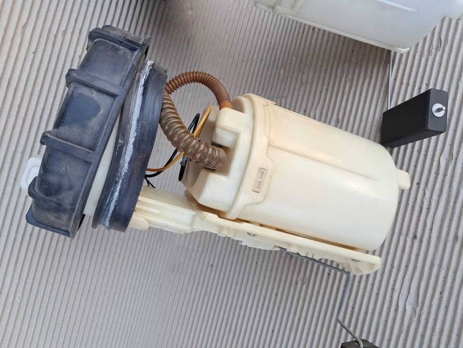 Skoda Fabia Octavia, Vw Polo Golf, Seat Ibiza Leon, pompa benzina.