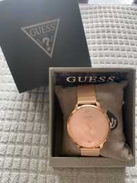 Дамски часовник Guess, rose gold