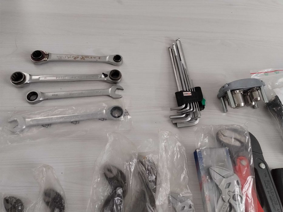 Trusă scule pentru instalator