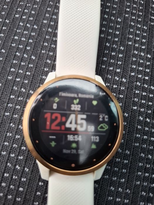 Ceas Garmin Vivoactiv 4s