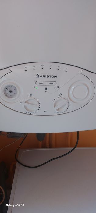 Vând centrala termica 24 kw.tiraj fortat
