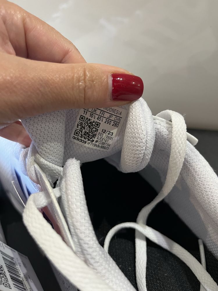 Оригинални маратонки Adidas