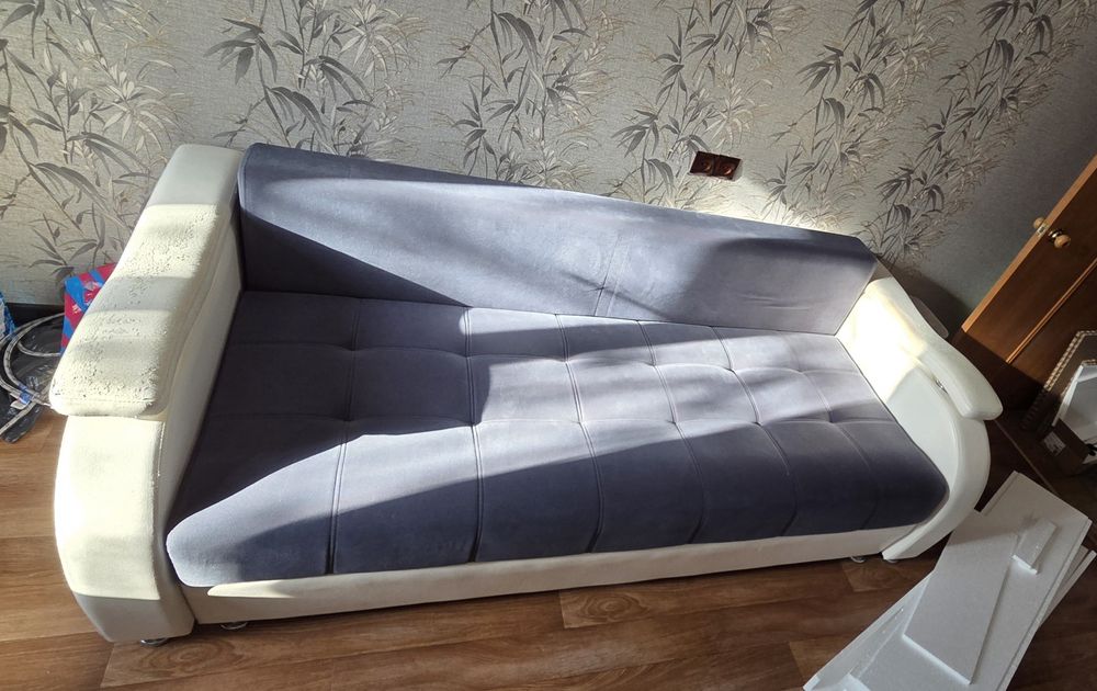 Продам диван 2.30×1.0 метр